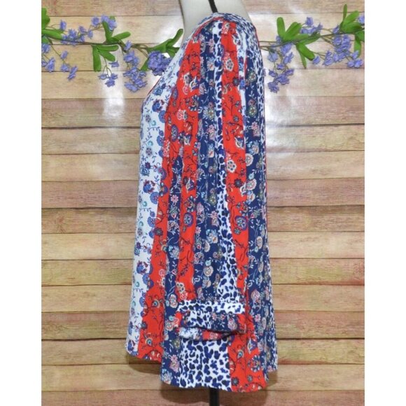 Zac & Rachel Women's Floral V-Neck Pullover Lightweight Blouse Plus Size 3X - Picture 4 of 10